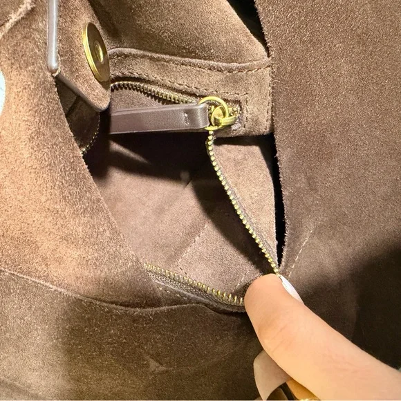 Dolce Vita Marie Chocolate Suede Tote - Picture 9 of 9